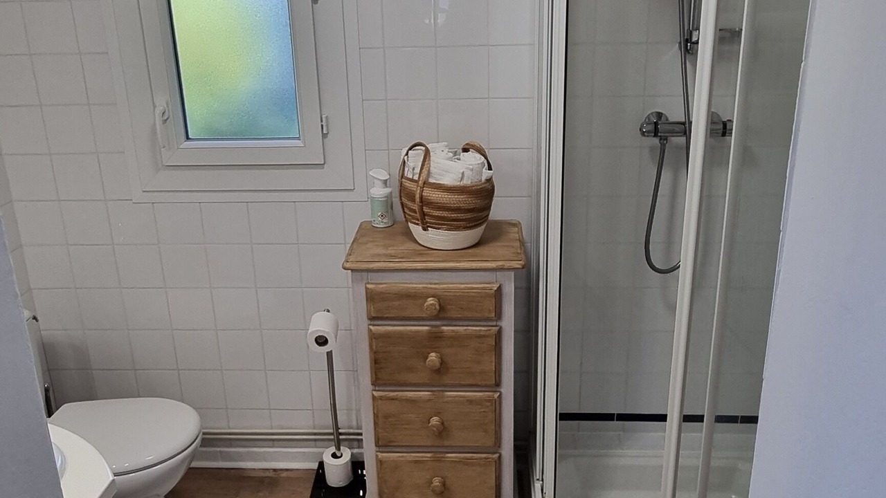 Photo of Bathroom in Dampierre-sur-Avre