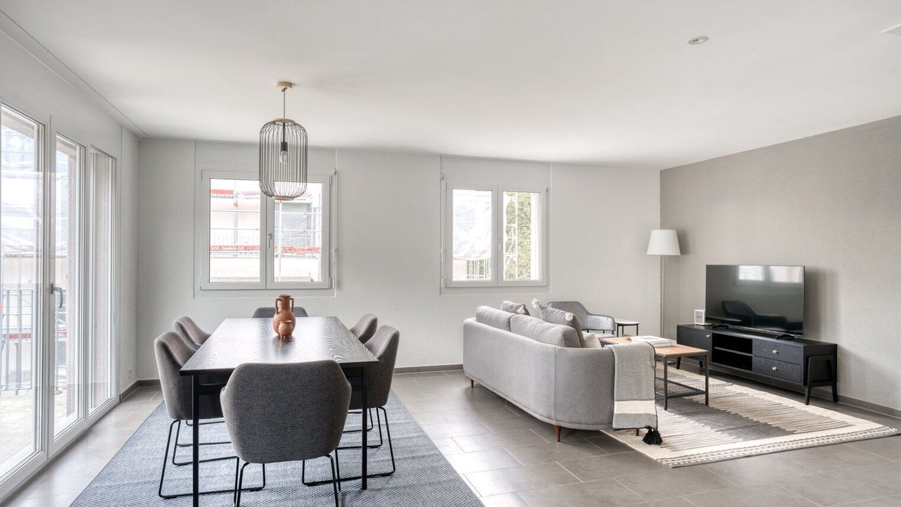 Photo of Livingroom in Center