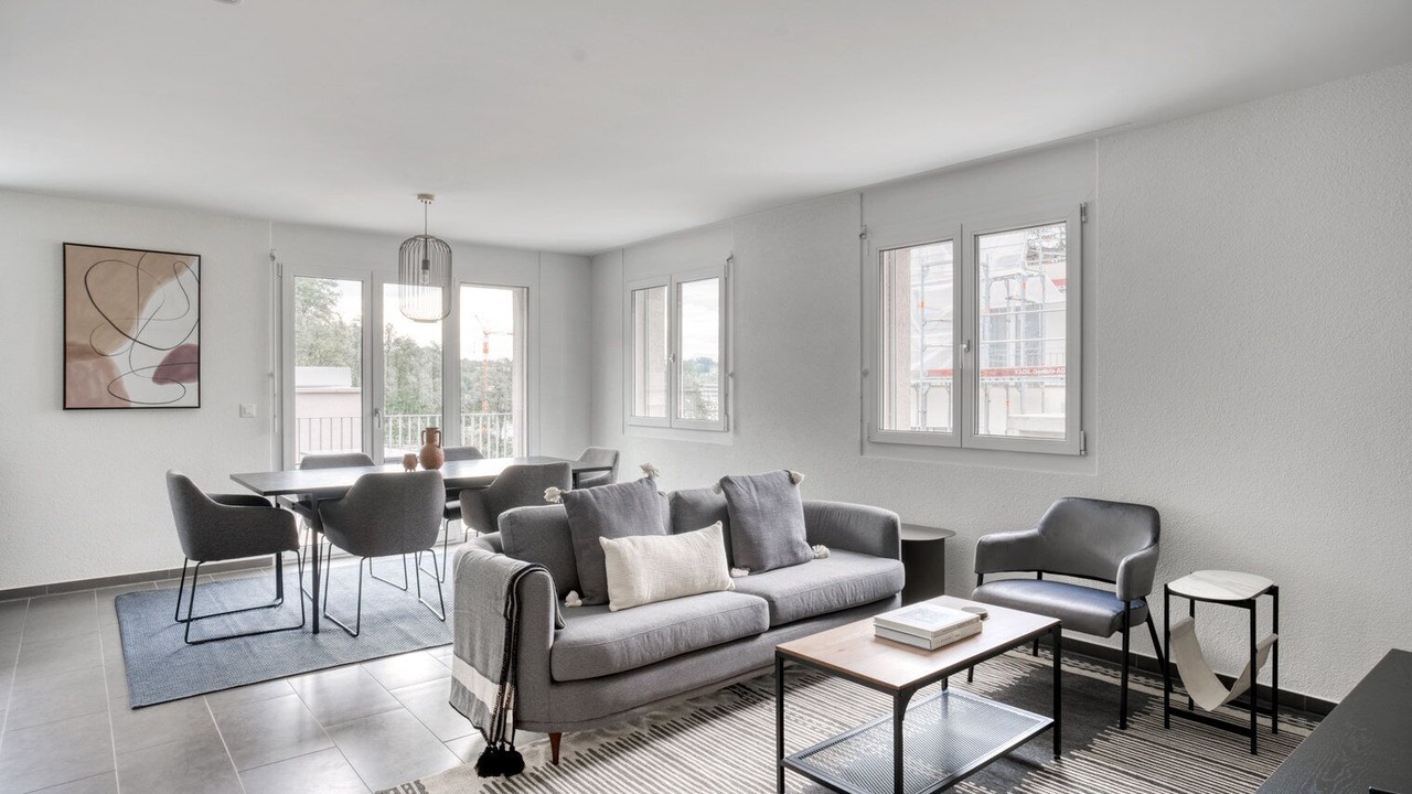 Photo of Livingroom in Center