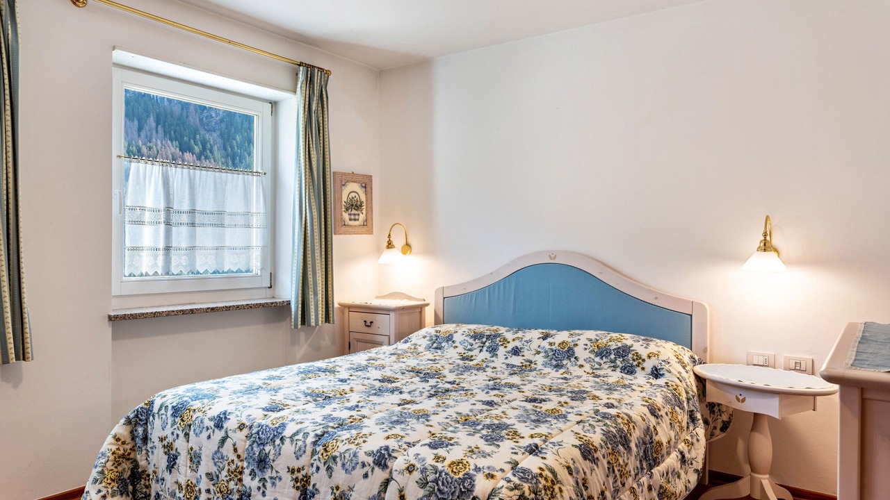 Photo of Bedroom in Alba