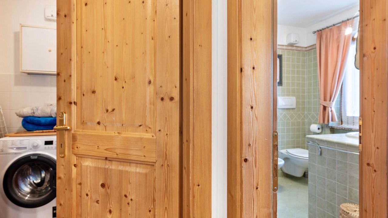 Photo of Bathroom in Alba