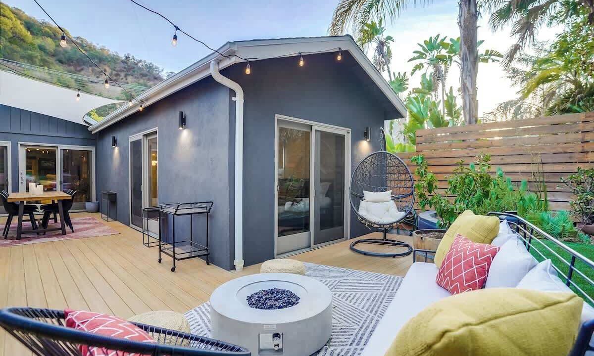 Photo of Others in Hollywood Hills West