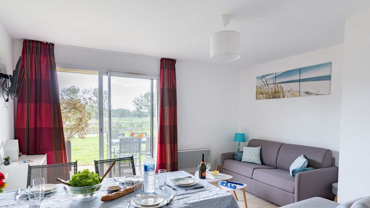 Photo of Livingroom in Sables-d'Or-les-Pins