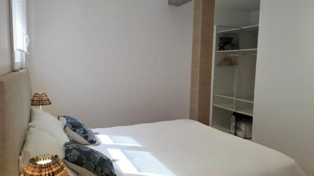 Photo of Bedroom in Le Ru