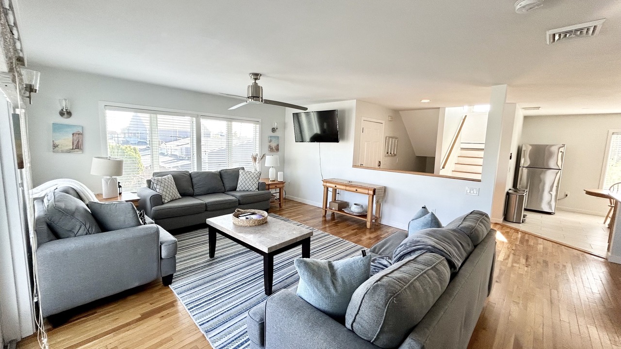 Photo of Livingroom in Point Judith