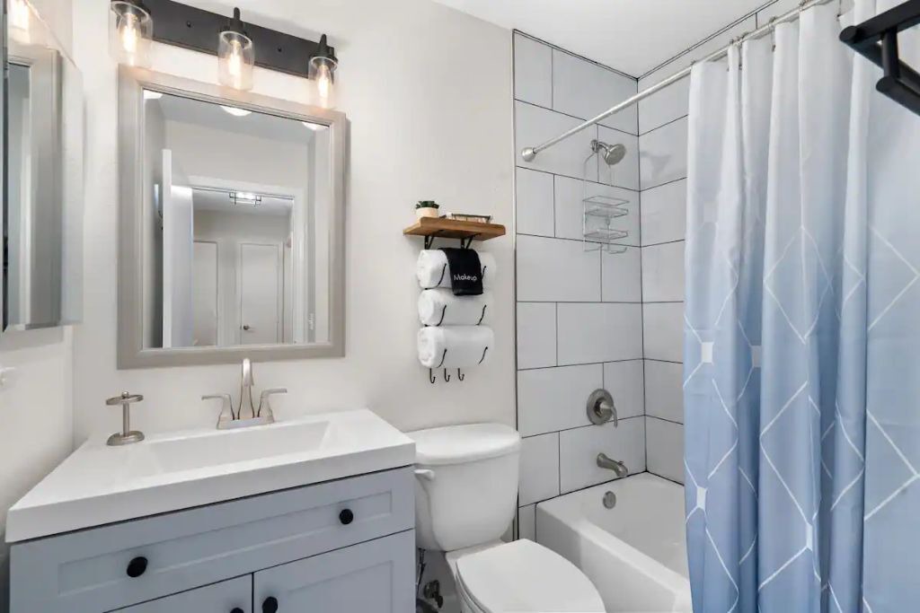 Photo of Bathroom in Tatum Ranch