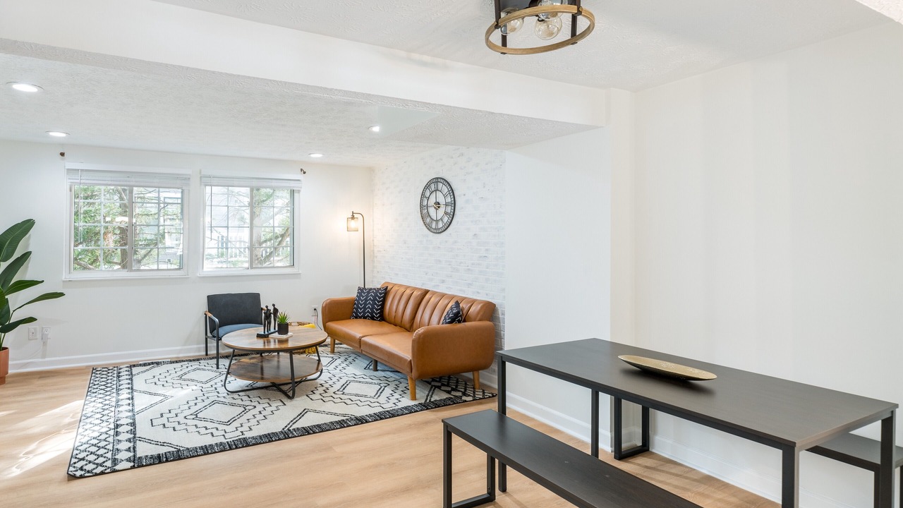 Photo of Livingroom in Arlington