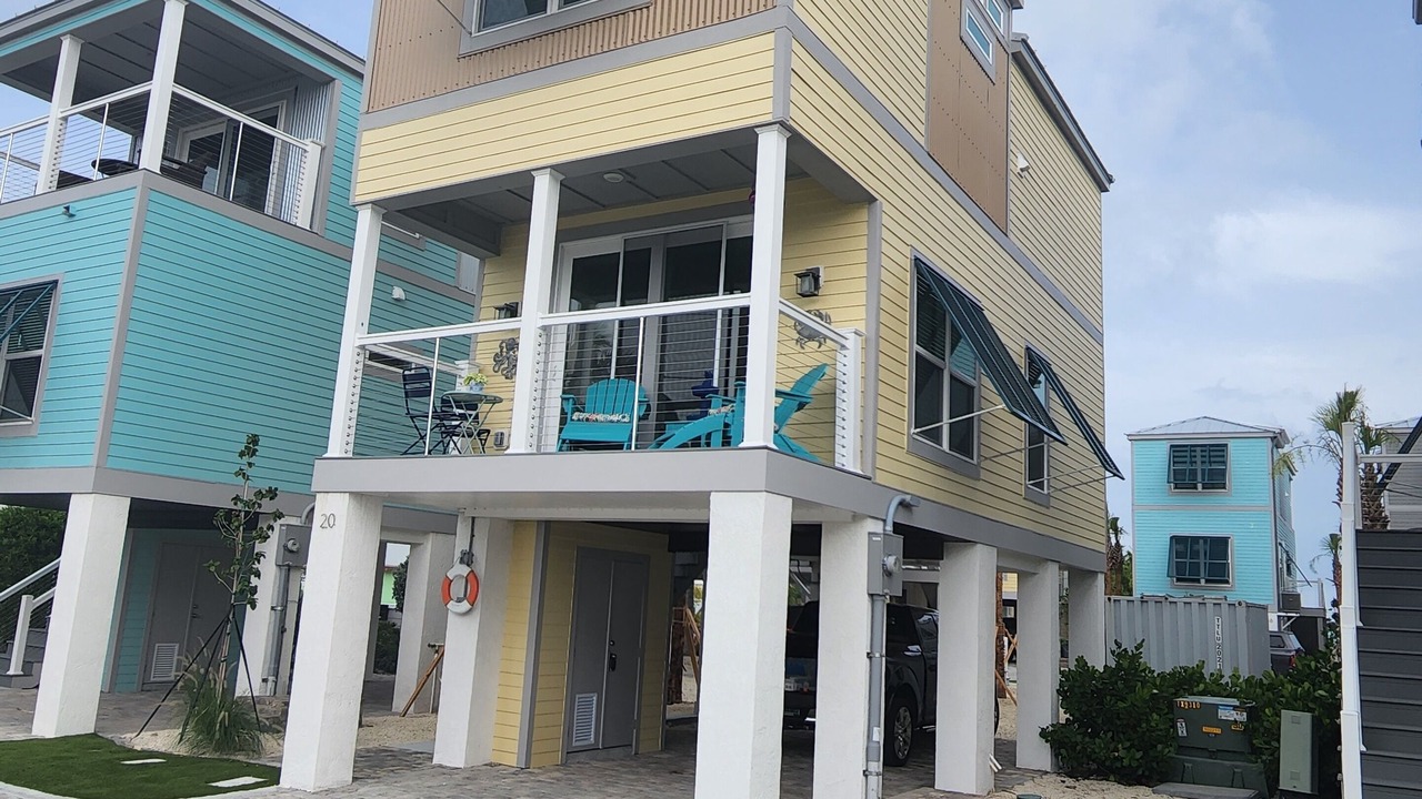 Photo of Outdoor in Marathon