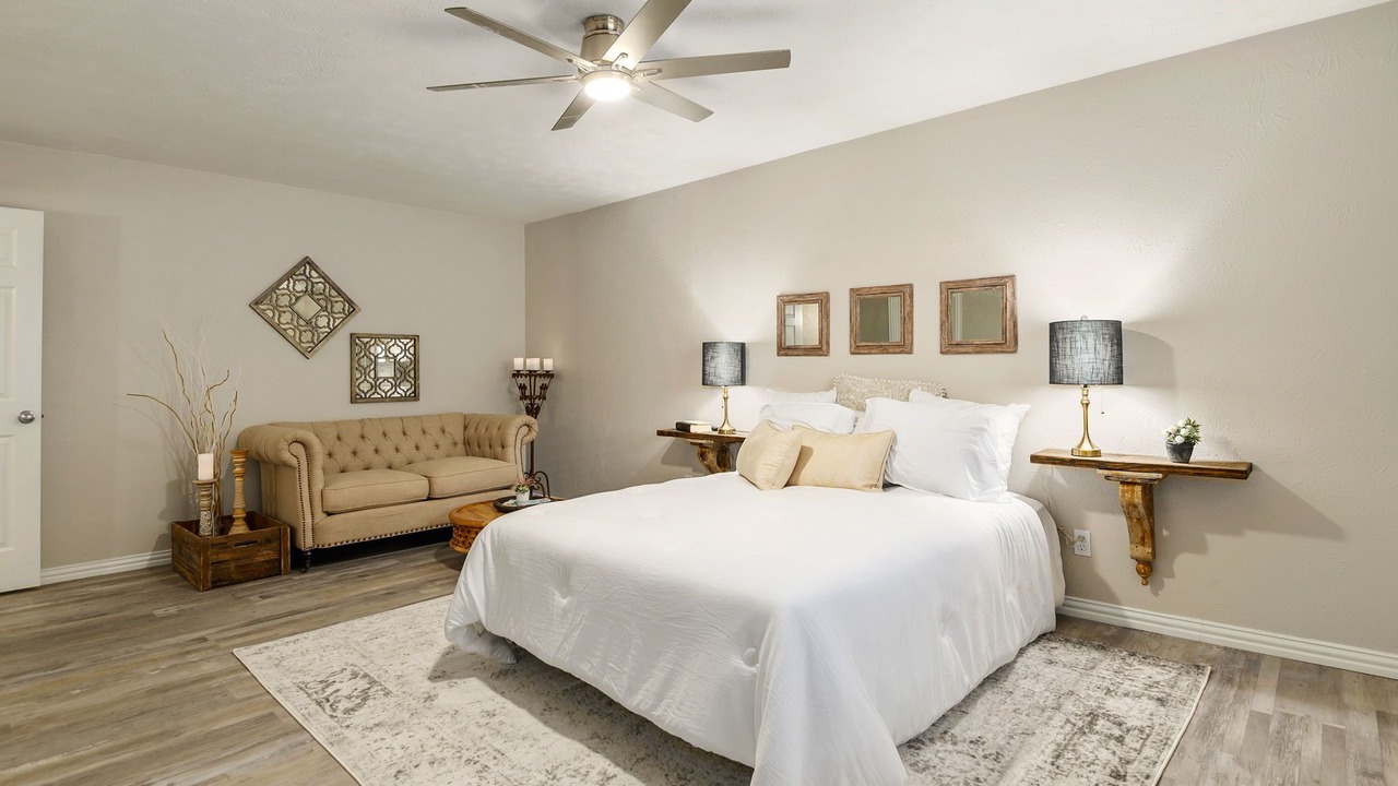 Photo of Bedroom in The Colony