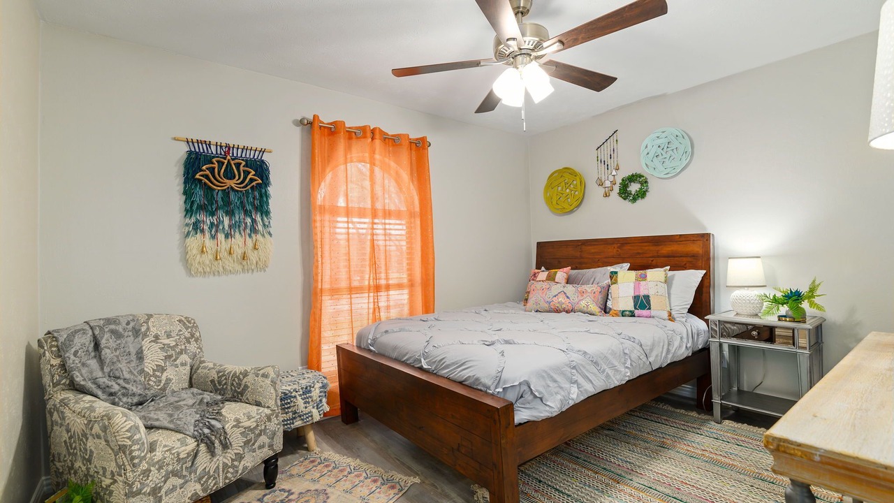 Photo of Bedroom in The Colony