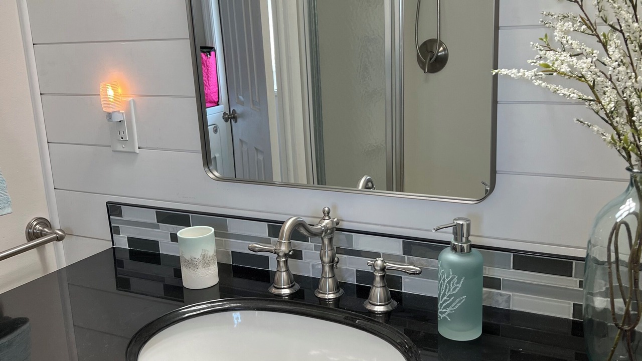 Photo of Bathroom in Sexton Cove Estates