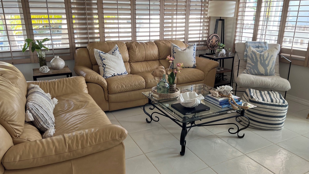 Photo of Livingroom in Sexton Cove Estates
