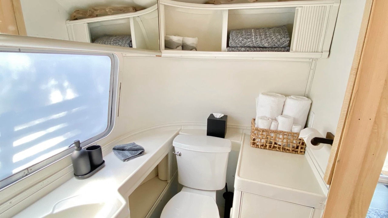 Photo of Bathroom in Gold Beach