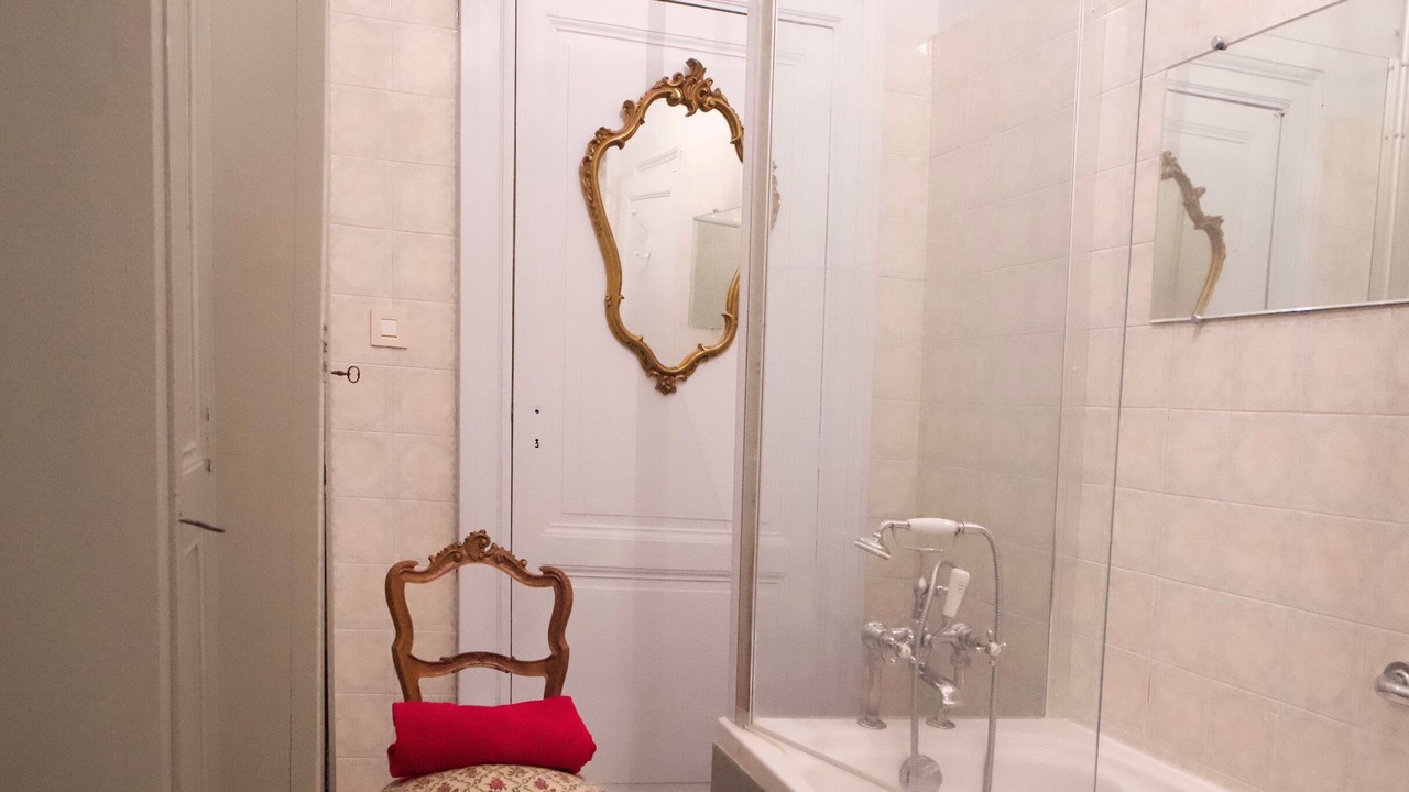 Photo of Bathroom in Bourre