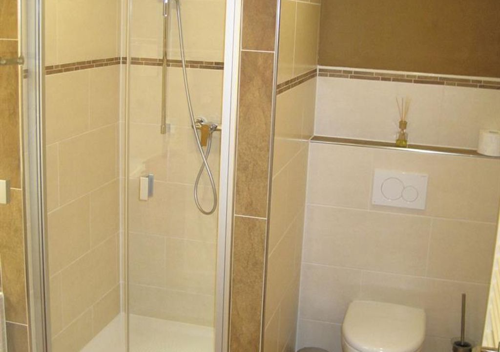 Photo of Bathroom in Alken