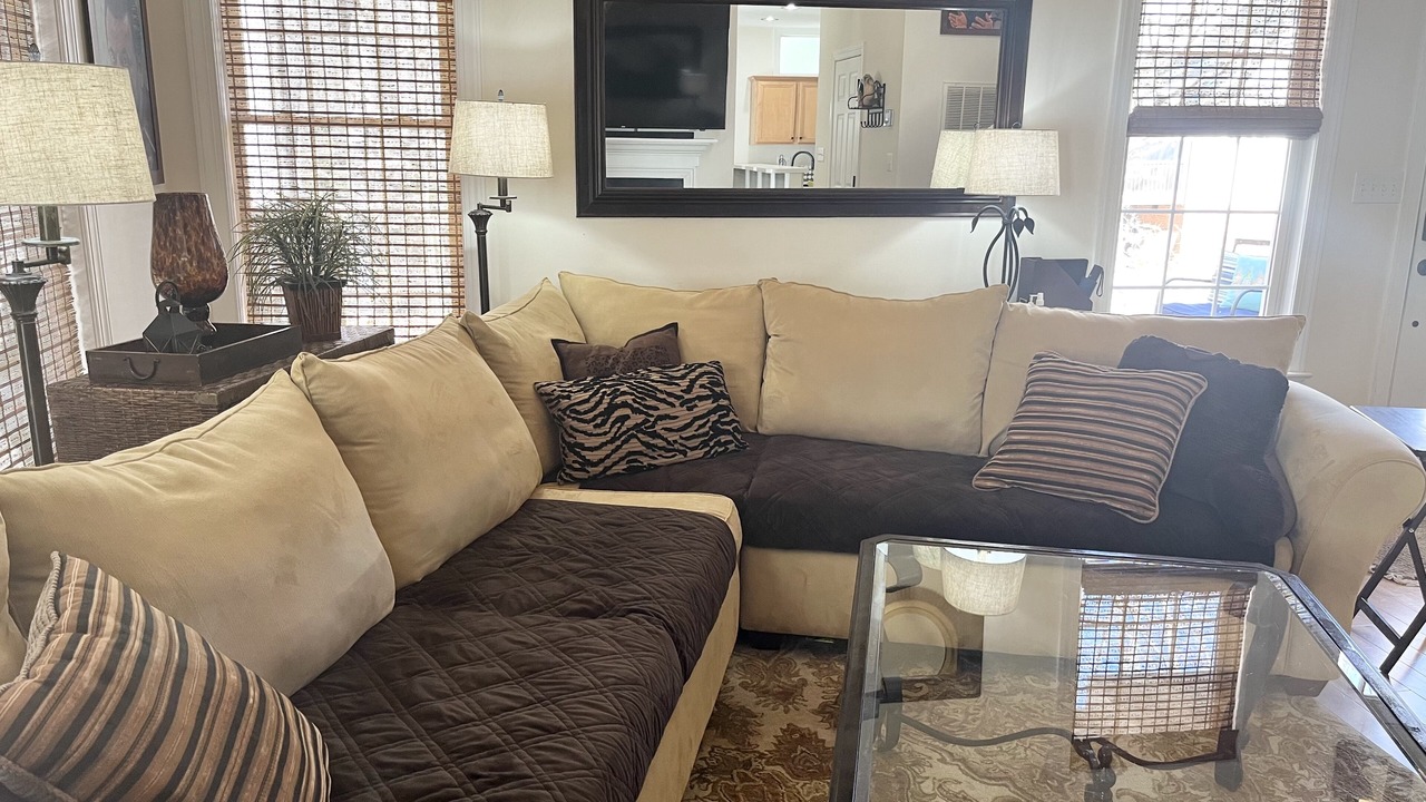 Photo of Livingroom in North Raleigh