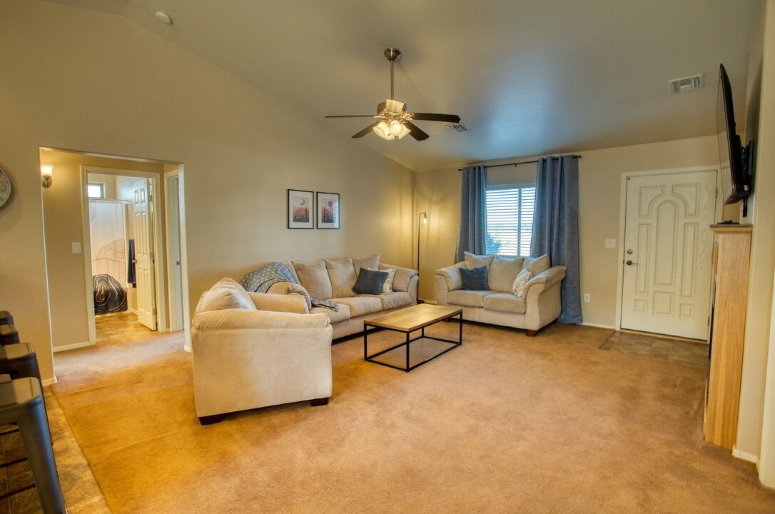 Photo of Livingroom in Snowflake