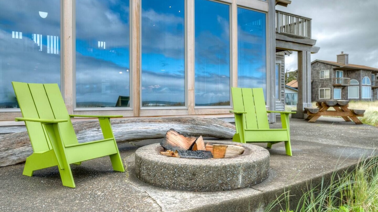 Photo of Patio Balcony in Manzanita