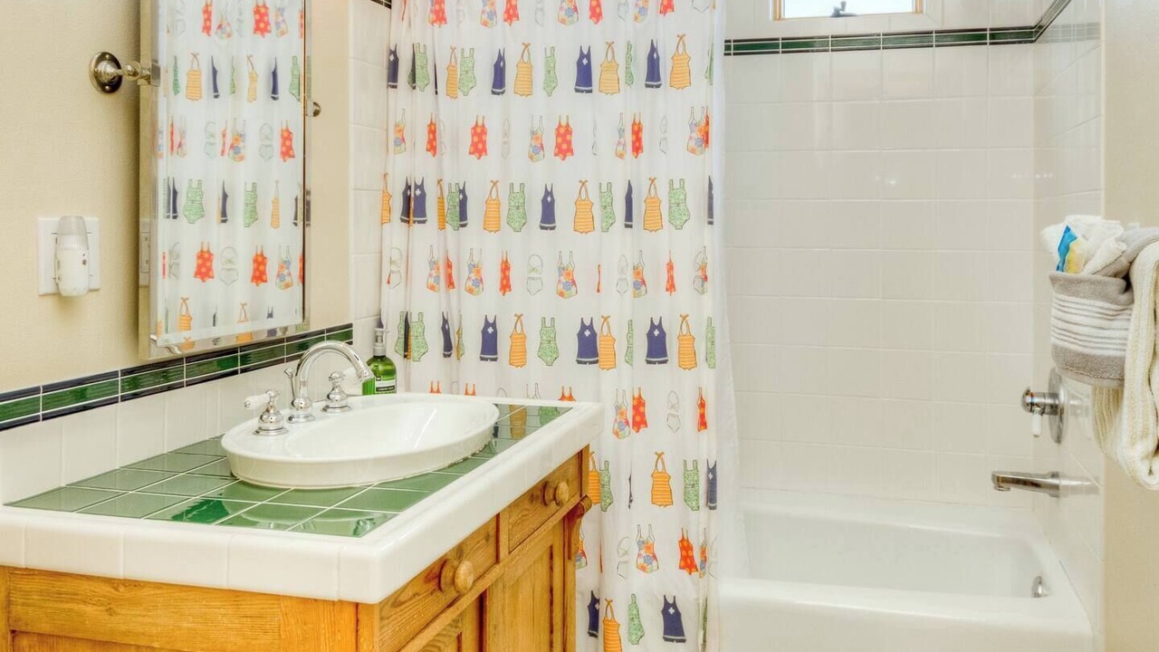 Photo of Bathroom in Manzanita