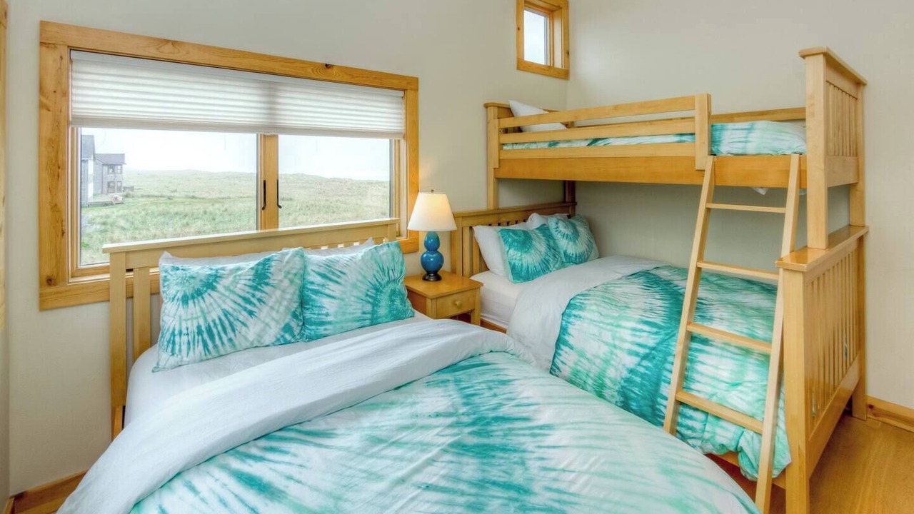 Photo of Bedroom in Manzanita