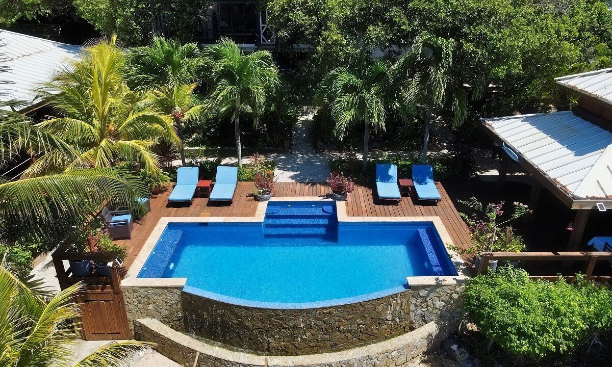 Photo of Outdoor in Calabash Bight