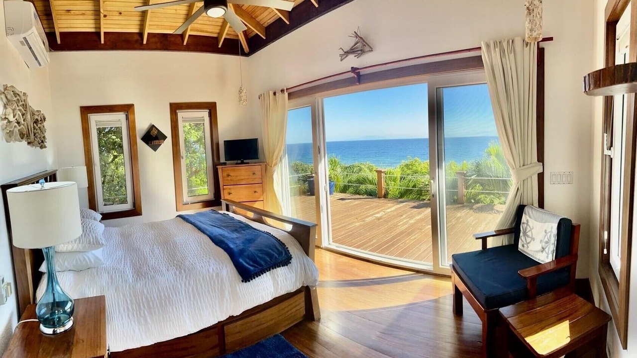 Photo of Bedroom in Calabash Bight