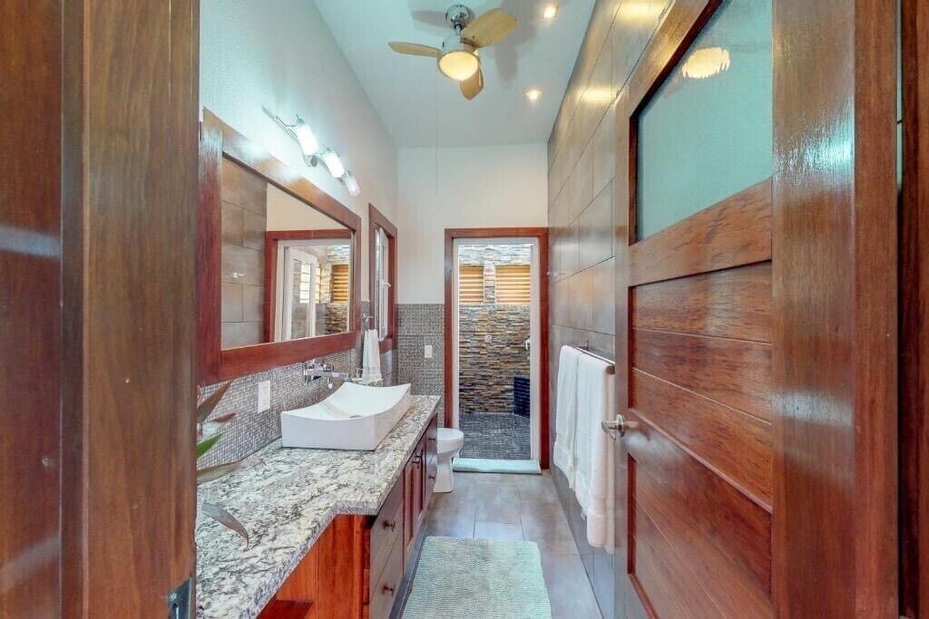 Photo of Bathroom in Calabash Bight