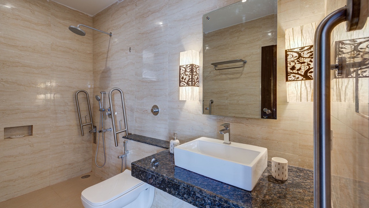 Photo of Bathroom in Gauravaddo