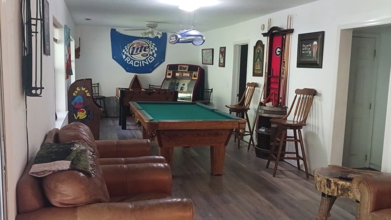 Photo of Bedroom in Hayesville
