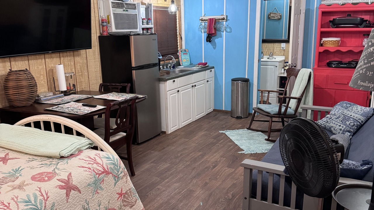 Photo of Bedroom in Flint