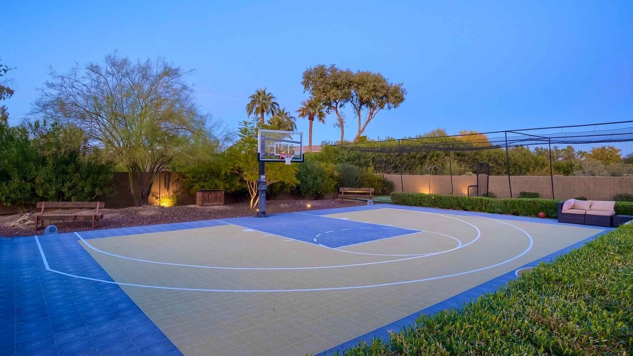 Photo of Others in Paradise Valley