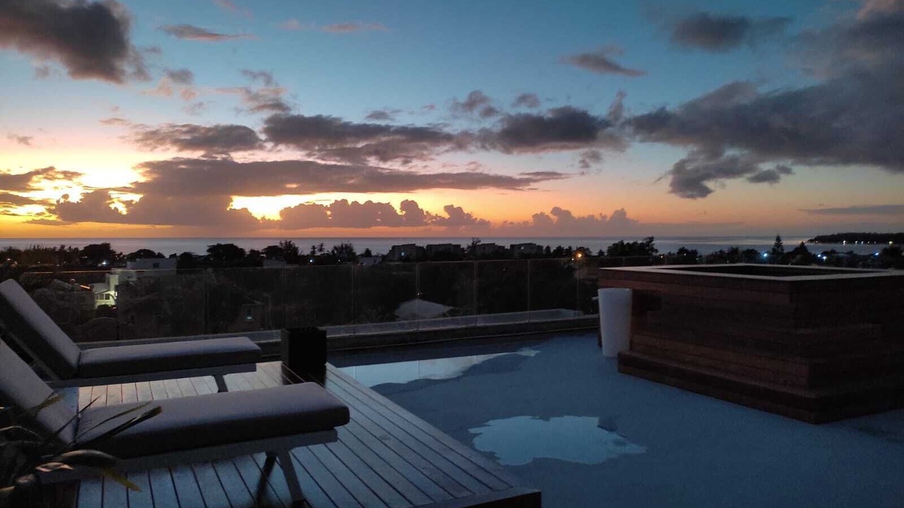 Photo of Patio Balcony in Tamarin