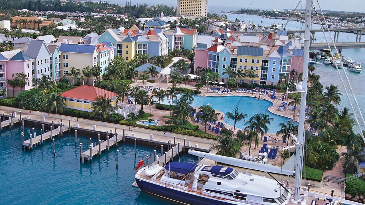 Photo of Others in Paradise Island