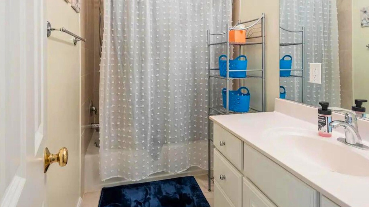 Photo of Bathroom in Old Town West