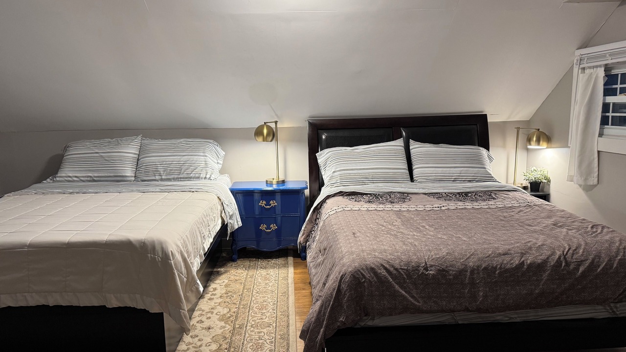 Photo of Bedroom in State College