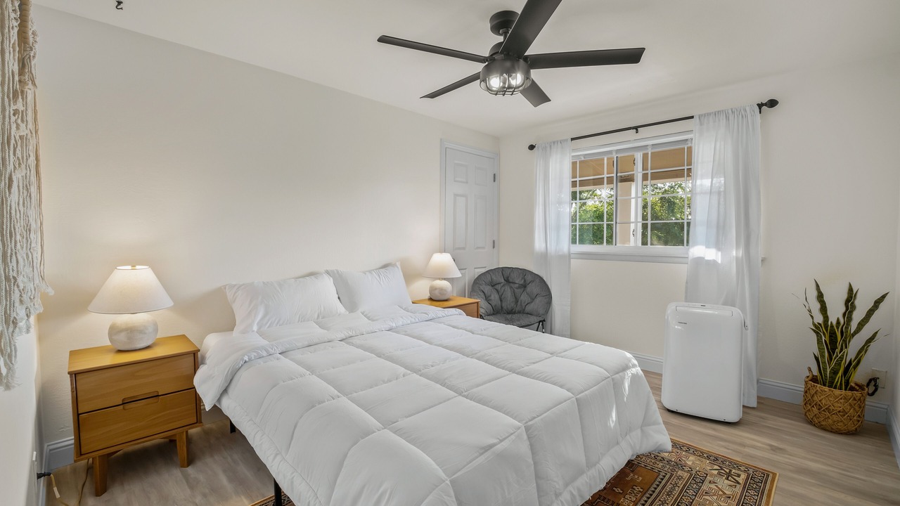 Photo of Bedroom in West University