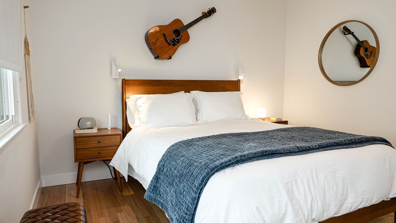 Photo of Bedroom in Burbank