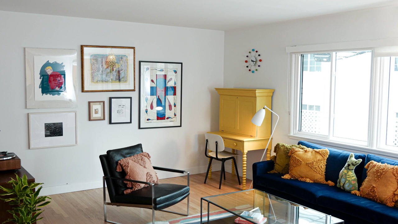 Photo of Livingroom in Burbank