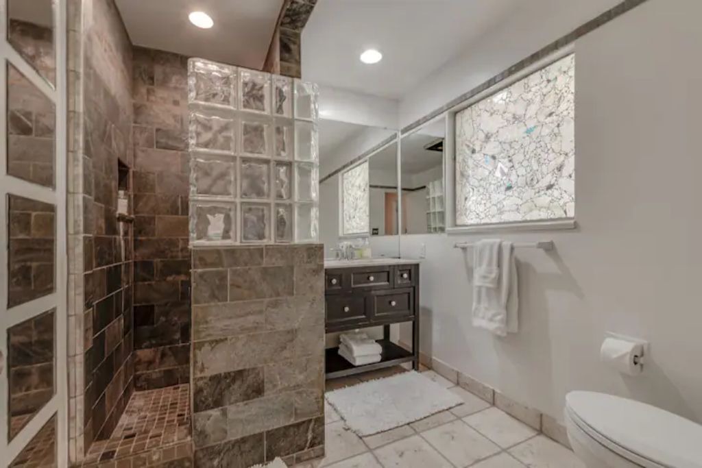 Photo of Bathroom in Reno