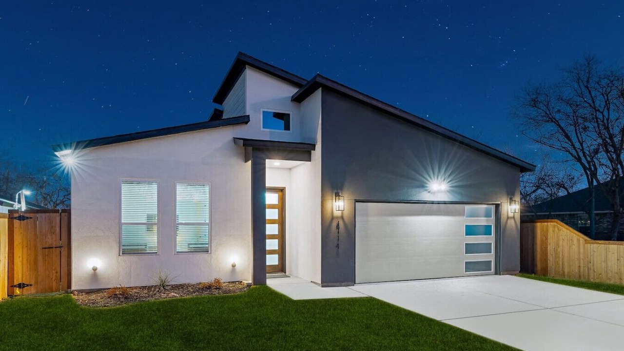 Photo of Outdoor in West Dallas