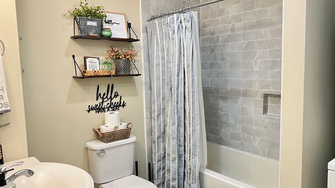 Photo of Bathroom in Midtown Anchorage