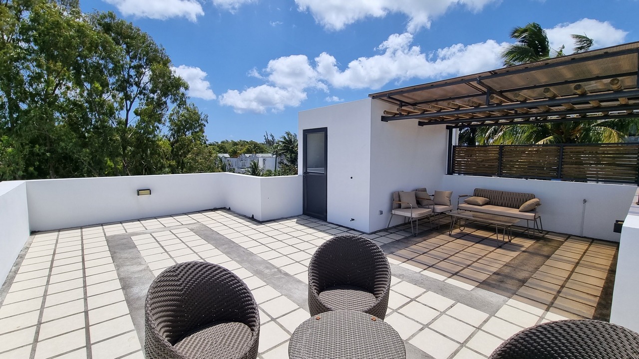 Photo of Patio Balcony in Trou aux Biches