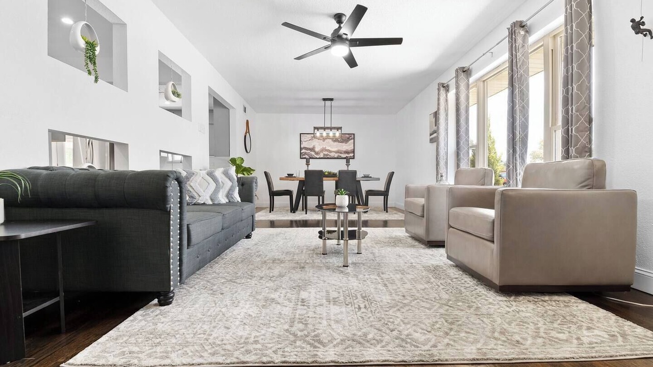 Photo of Livingroom in Northwest Dallas