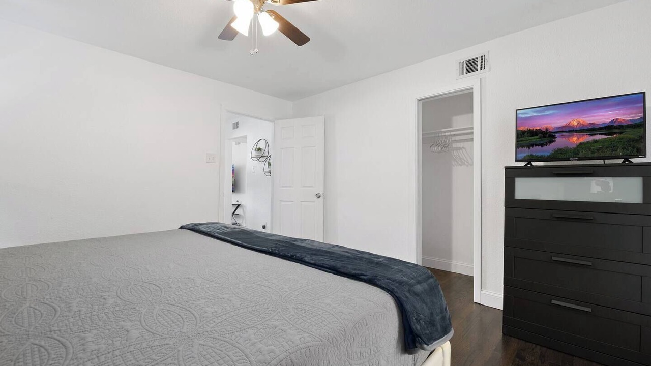 Photo of Bedroom in Northwest Dallas