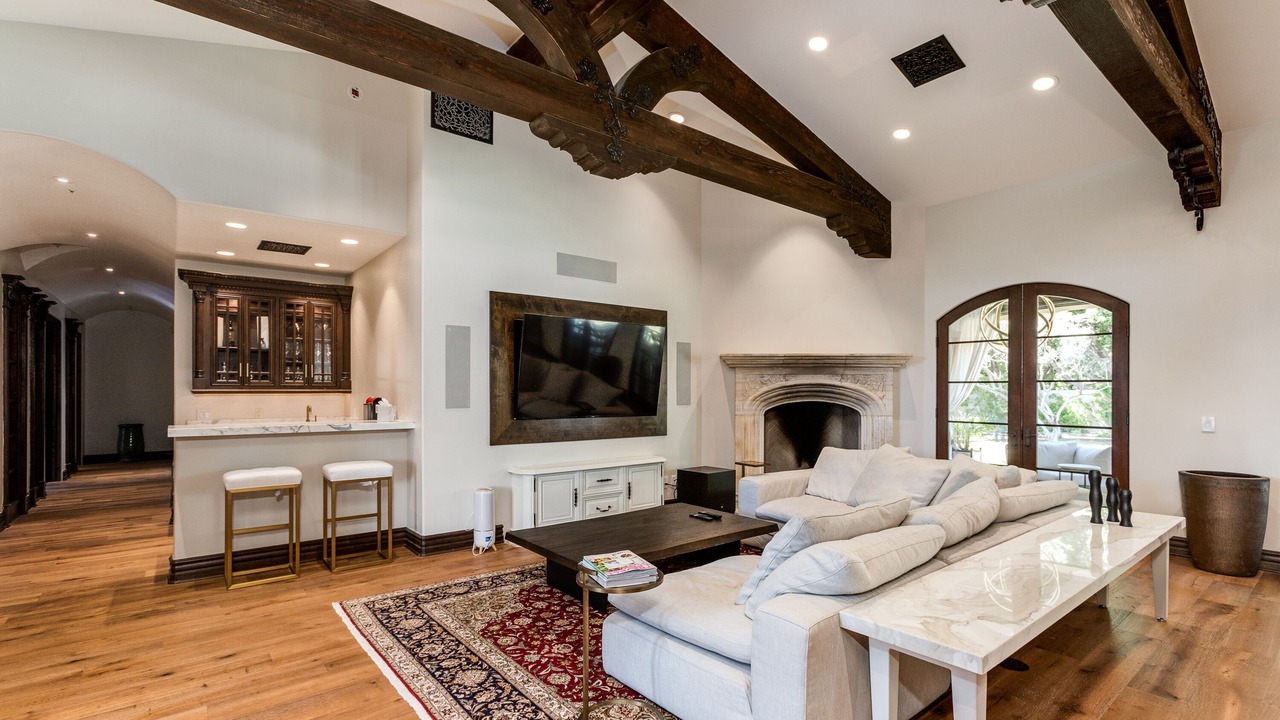 Photo of Livingroom in Camelback East