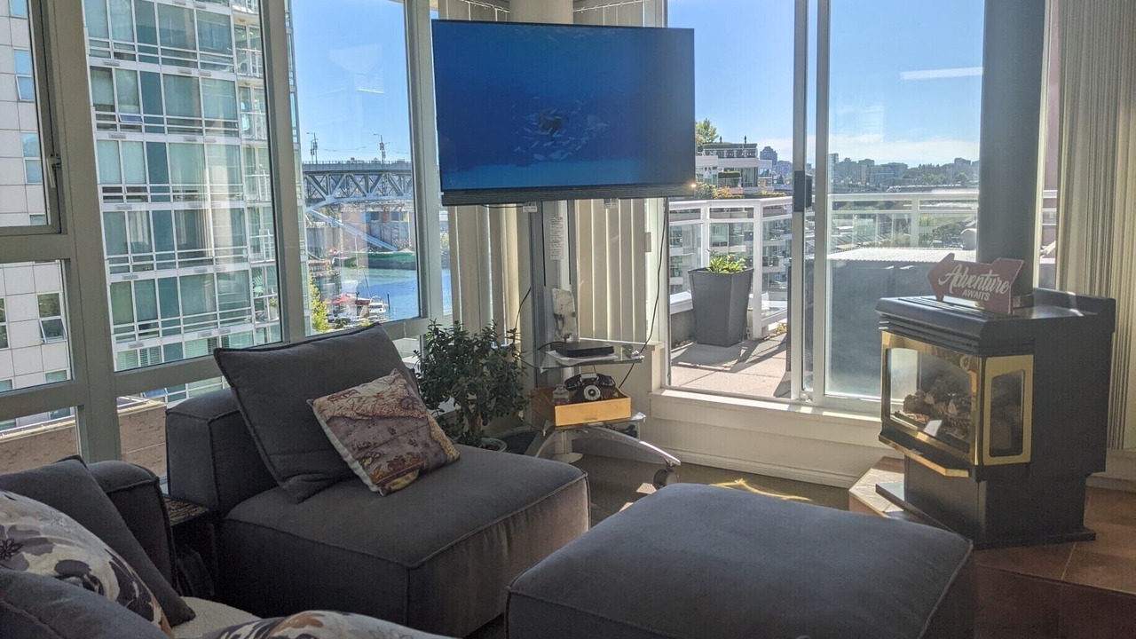 Photo of Livingroom in West Side