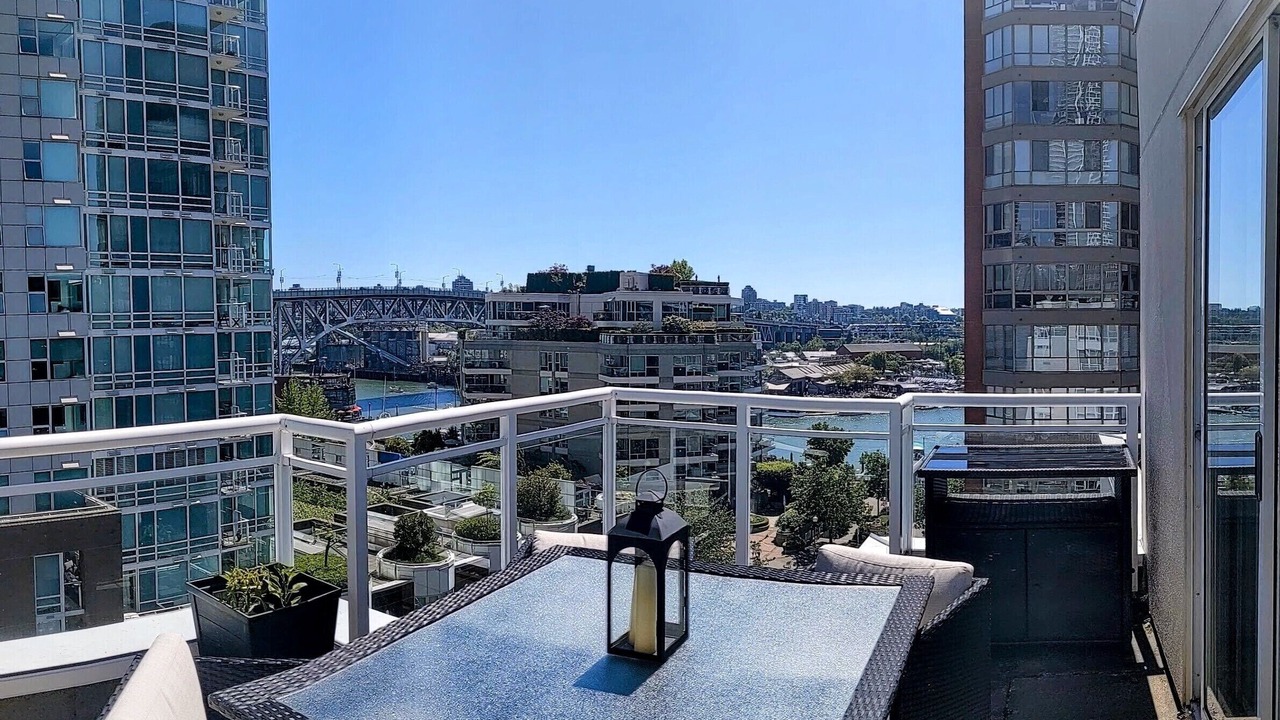 Photo of Outdoor in West Side