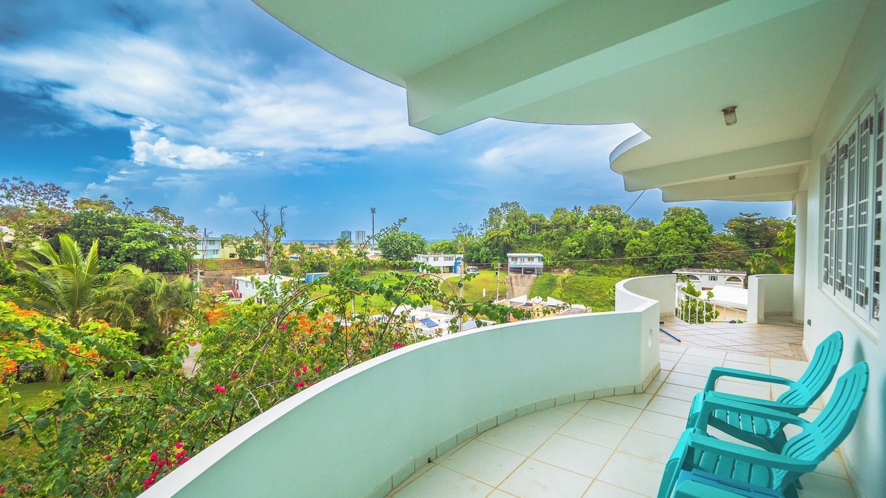 Photo of Patio Balcony in Luquillo