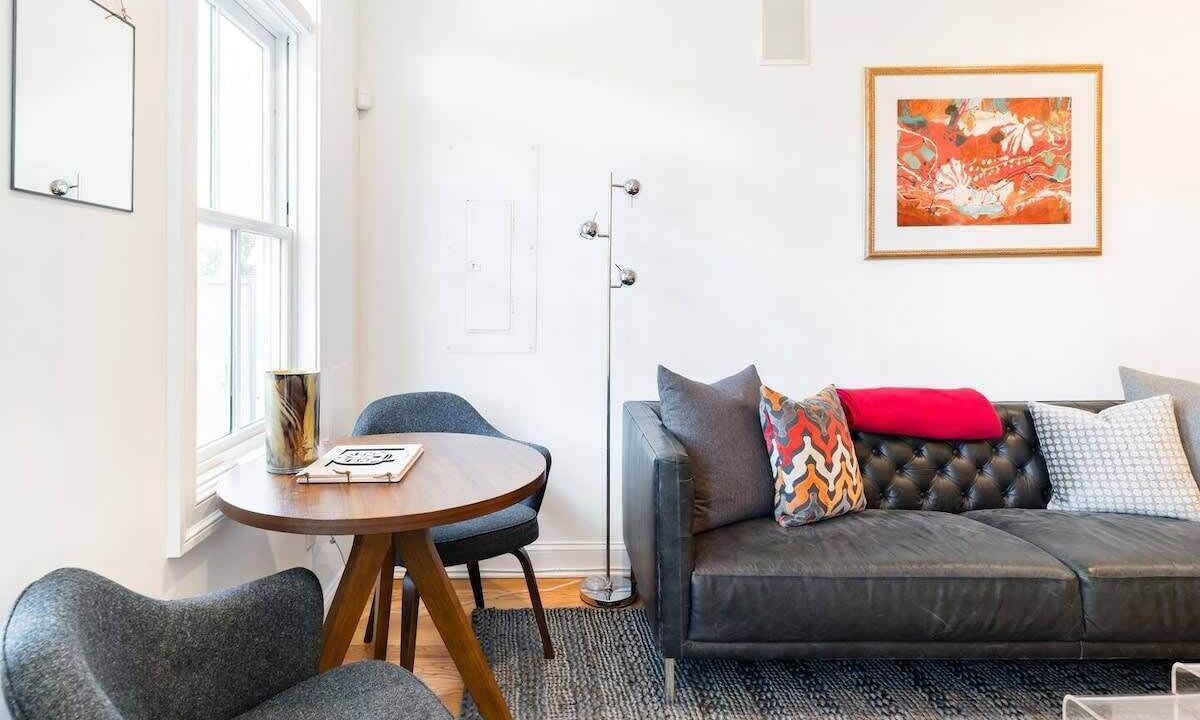 Photo of Livingroom in Cardozo