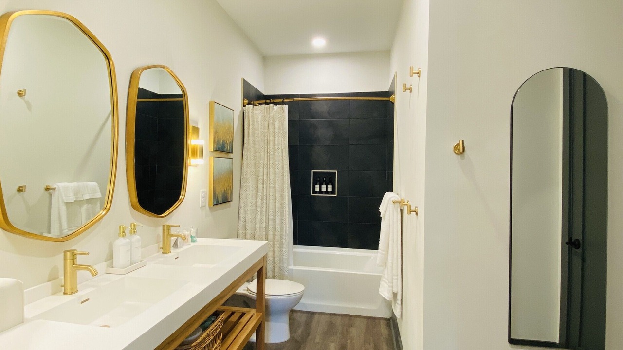 Photo of Bathroom in Rolling Mill Hill